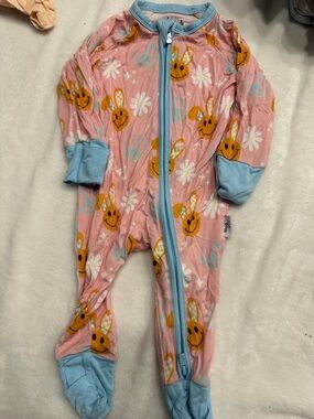 Blush Lotus Bunny Bamboo Zippy